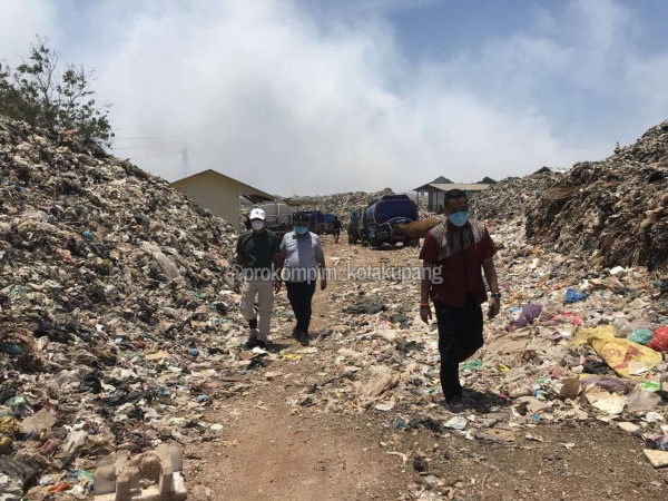 gunung sampah